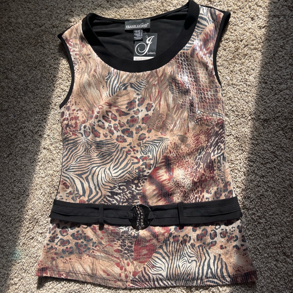 Frank Lyman size 8 Design Multicolor Animal Print Blouse with Belt